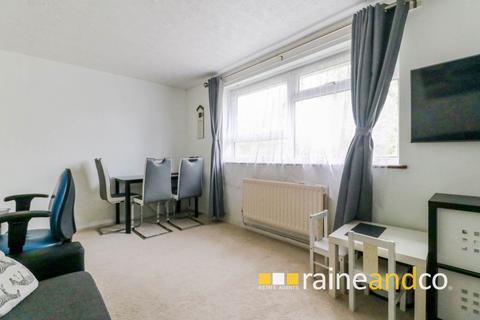 1 bedroom flat for sale, Stockbreach Close, Hatfield