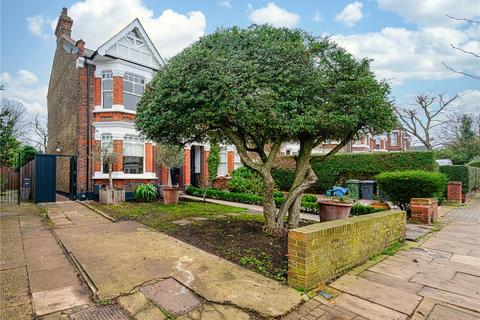 5 bedroom semi-detached house to rent, Chevening Road, London, NW6