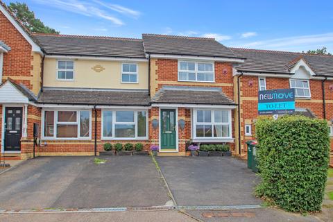 3 bedroom terraced house to rent, Maidenbower, Crawley RH10