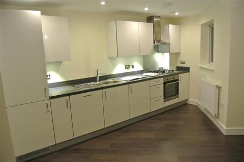 1 bedroom apartment to rent, Thomas Court, New Mossford Way, Barkingside, IG6