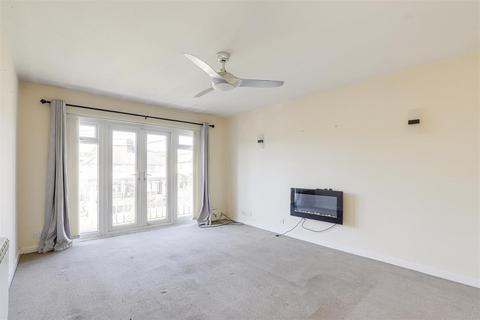 2 bedroom maisonette for sale, Redgates Court, Calverton NG14