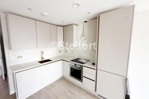 2 bedroom apartment to rent, Goodmayes Road, London IG3