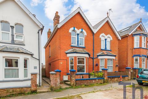 4 bedroom semi-detached house for sale, Cowes PO31