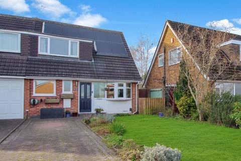 28 Dickens Road, Rugby, CV22 5RW