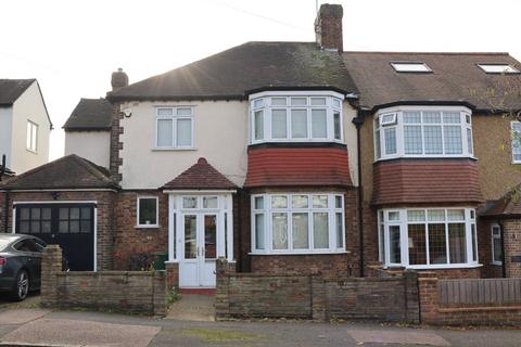 4 bedroom semi-detached house for sale, Nesta Road, Woodford Green, IG8