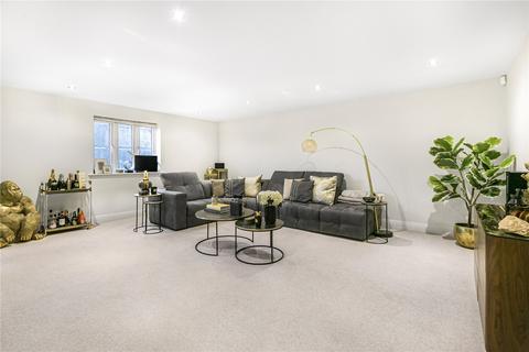 2 bedroom apartment for sale, Green Close, Brookmans Park, Hertfordshire, AL9