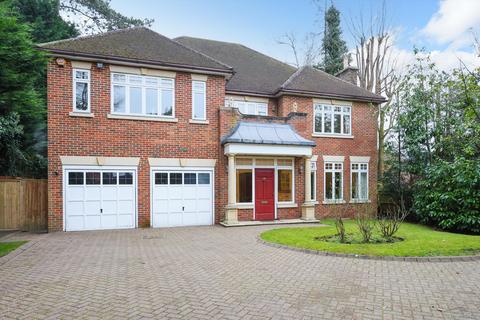 6 bedroom detached house for sale, Old Avenue, Weybridge, Surrey, KT13