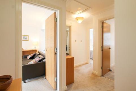 2 bedroom flat to rent, Petersfield Mansions, Cambridge CB1