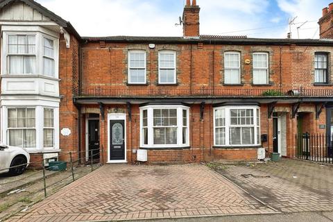 3 bedroom terraced house for sale, Baddow Road, Chelmsford, CM2