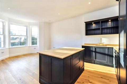 undefined, Modern luxury in a prestigious coastal location