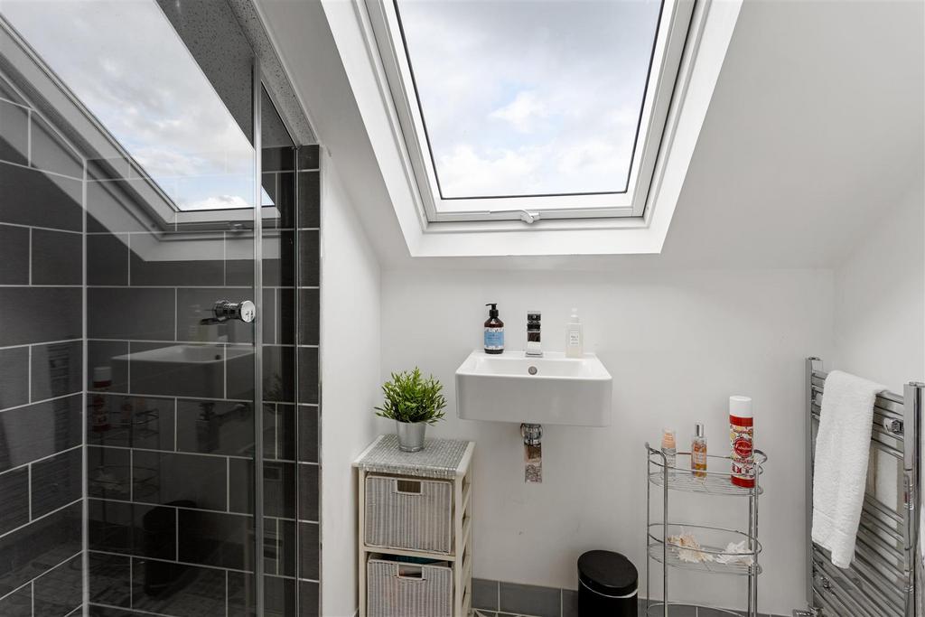 15 Coda Avenue  66.jpg