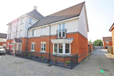 89 Shimbrooks, Great Leighs, Chelmsford, CM3 1SG