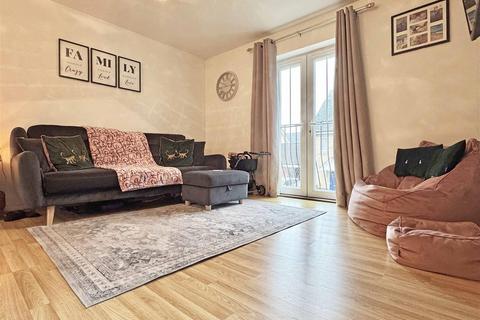 89 Shimbrooks, Great Leighs, Chelmsford, CM3 1SG