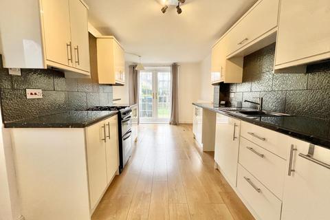 3 bedroom semi-detached house for sale, Hollowdene, Crook