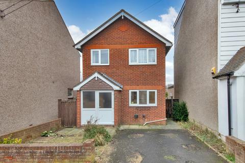 3 bedroom detached house for sale, Essex Road, Longfield, Kent, DA3