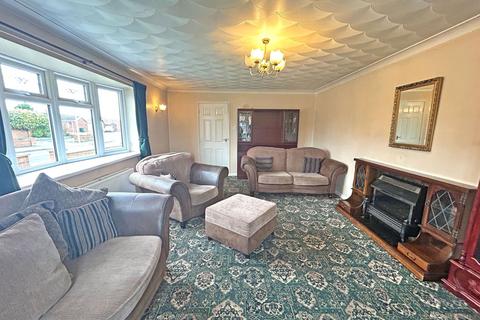 3 bedroom detached bungalow for sale, Dorma Lodge, St. Valentines Way, Skegness, Lincolnshire, PE25 2NG
