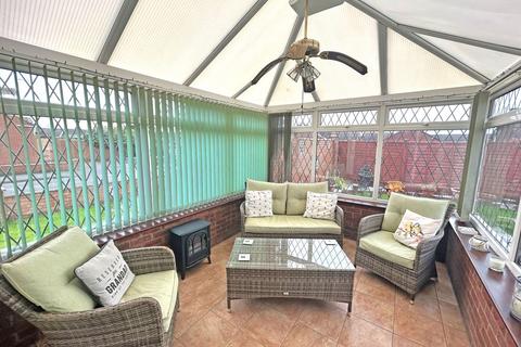 3 bedroom detached bungalow for sale, Dorma Lodge, St. Valentines Way, Skegness, Lincolnshire, PE25 2NG