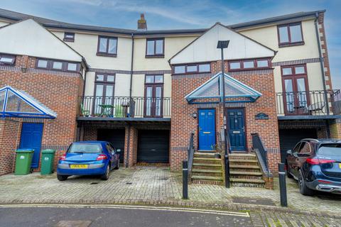 3 bedroom townhouse for sale, Banister Park, Southampton