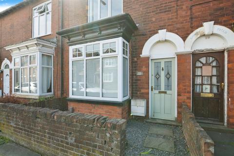 3 bedroom terraced house to rent, Old Crosby, Scunthorpe