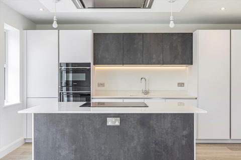 3 bedroom house for sale, London Road, Cheltenham, Gloucestershire, GL52