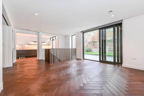 4 bedroom mews for sale, Camden Mews, Camden, London, NW1