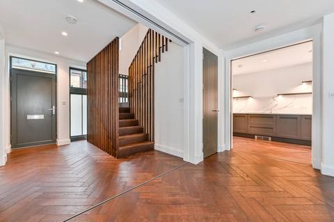 4 bedroom mews for sale, Camden Mews, Camden, London, NW1