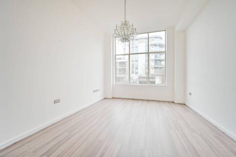 2 bedroom flat to rent, Great West Quarter, Brentford, TW8