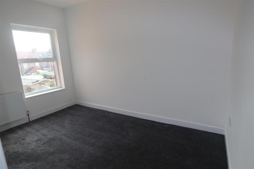 Bedroom one.JPG
