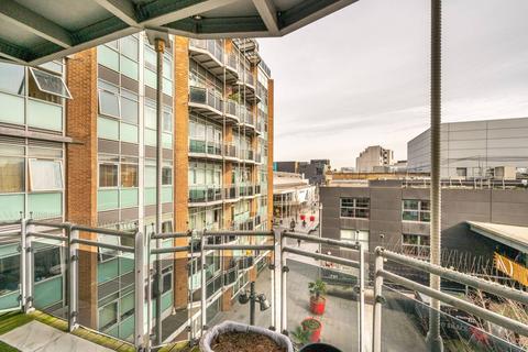52 Gerry Raffles Square, London, E15 1BG
