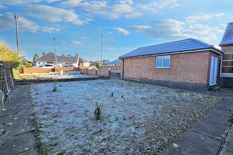 2 bedroom detached bungalow for sale, Elizabeth Drive, Oadby, Leicester