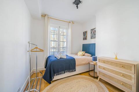 2 bedroom flat for sale, Gloucester Street, Pimlico, London, SW1V