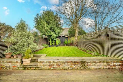59 Vicarage Road, Leyton, London, E10 5EF