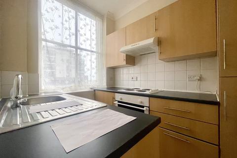 1 bedroom flat for sale, Promenade, Southport PR9