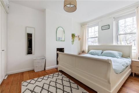 1 bedroom apartment for sale, Dickens House, Doddington Grove, London, SE17