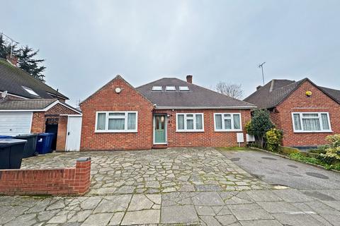 4 bedroom detached house for sale, St. Marys Avenue Central,  Southall, UB2