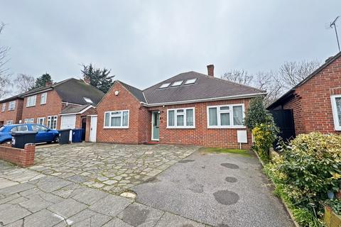 4 bedroom detached house for sale, St. Marys Avenue Central,  Southall, UB2