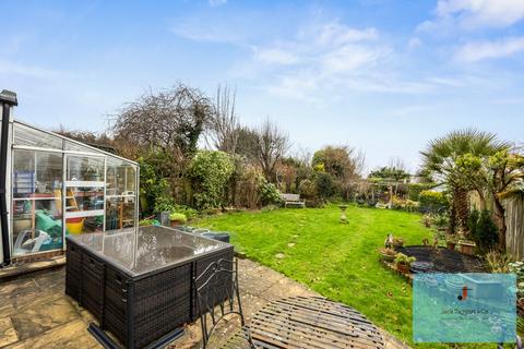 4 bedroom semi-detached house for sale, King George VI Drive, Hove, BN3