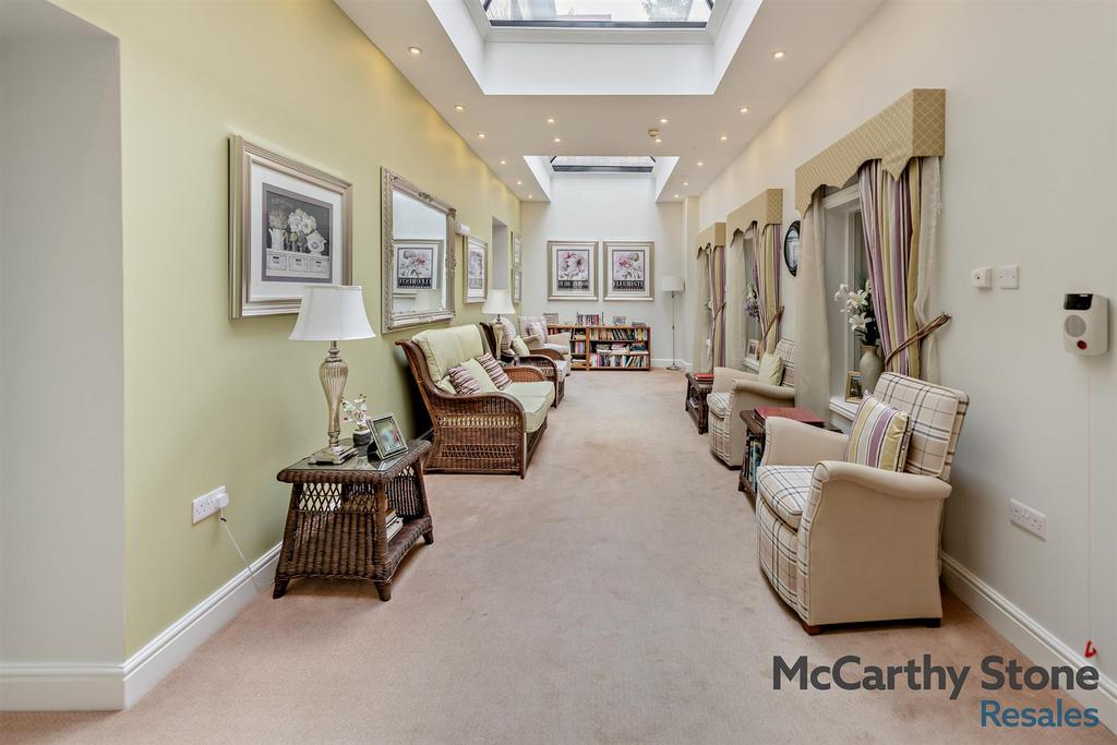 8631913-interior04-800.jpg