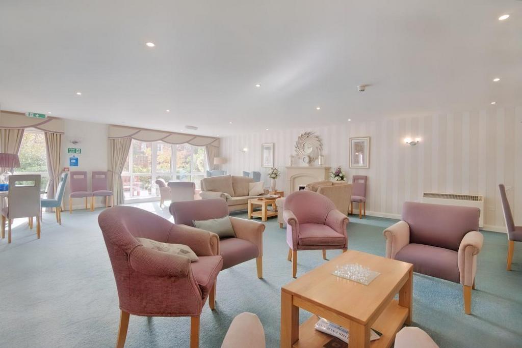 Homeowners Lounge