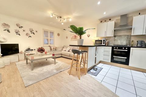 6 Crofton Square, Sherfield On Loddon, Hook, RG27 0SX