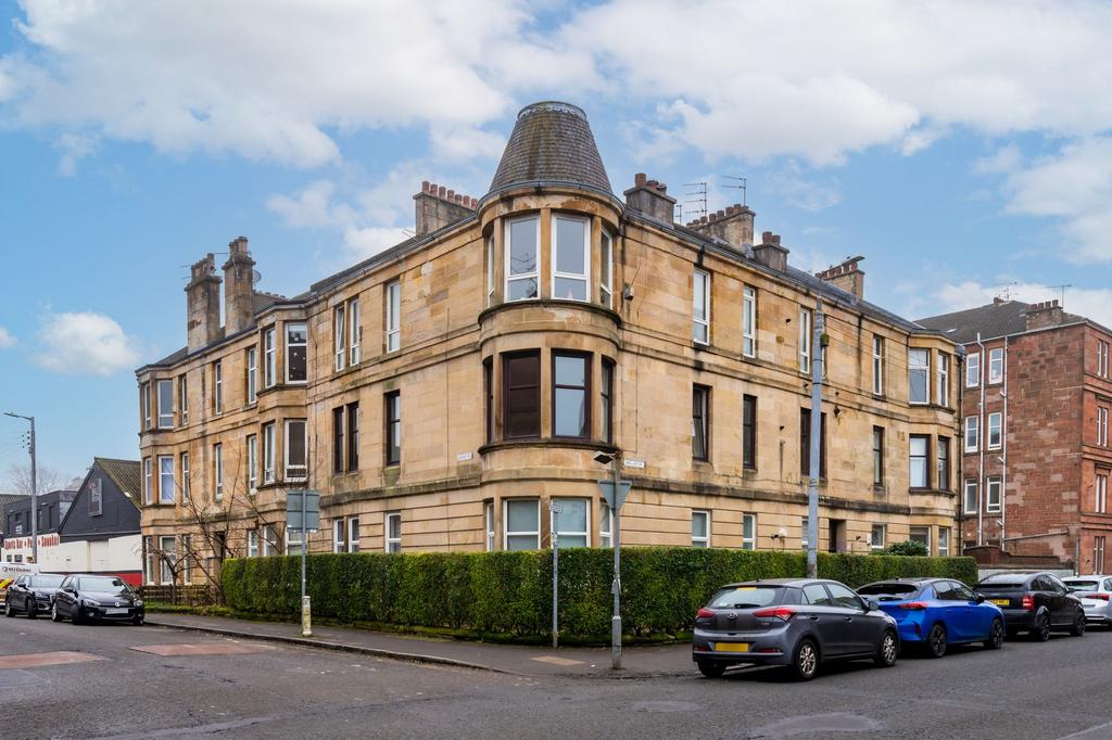 121 sinclair drive flat 1 2 2 bed flat 229 000