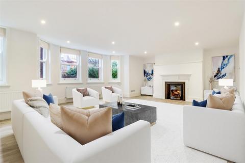 2 bedroom apartment for sale, Lindfield Gardens, Hampstead, London, NW3