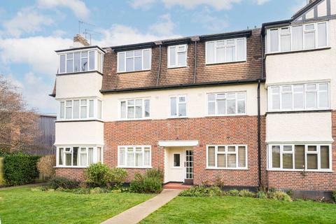 2 bedroom flat for sale, Lancaster Close, Kingston Upon Thames KT2