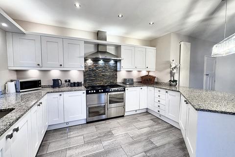 67 Mortimer Road, Cubley, Sheffield, S36 6DE