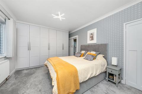 67 Mortimer Road, Cubley, Sheffield, S36 6DE