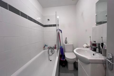 1 bedroom flat to rent, Cedar Road, London