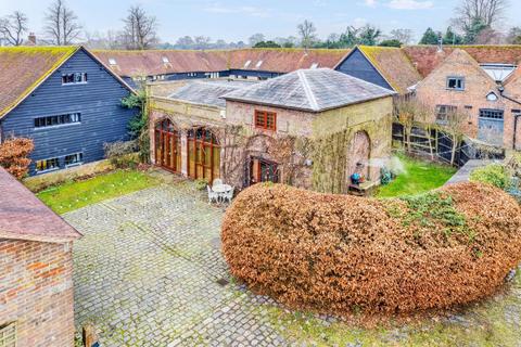 3 bedroom detached house for sale, Stocks Road, Aldbury