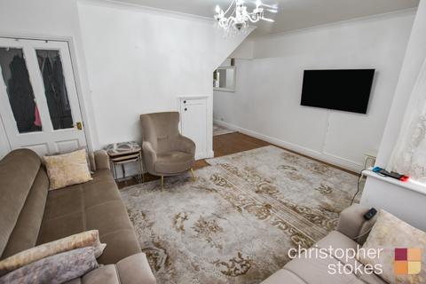 2 bedroom semi-detached house to rent, Pembroke Avenue, Enfield, Greater London, EN1 4HA