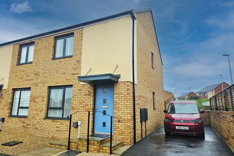 2 bedroom semi-detached house to rent, Woodside Avenue, Hutton, Weston-super-mare