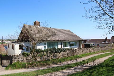 2 bedroom detached bungalow to rent, Felton Common, Felton